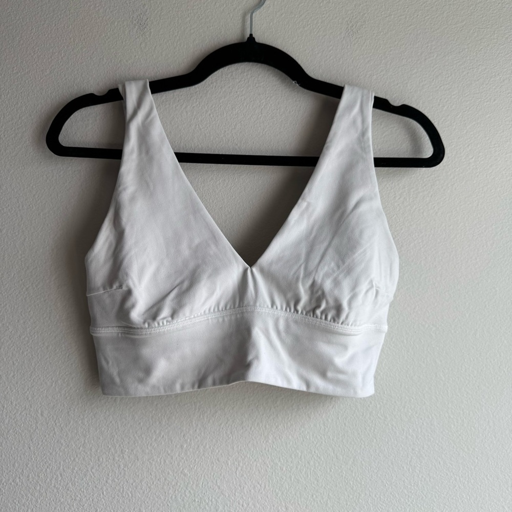 lululemon Align V-Neck BraLight Support White Size 8 - Picture 3 of 6